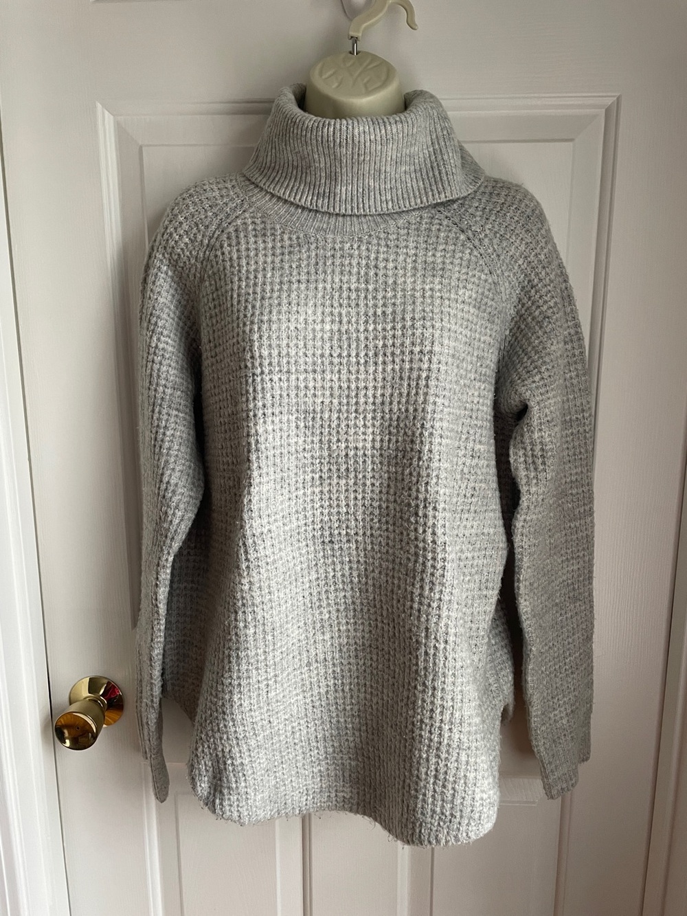 KUHL Ladies Sienna Sweater size M Grey TurtleNeck Long Sleeves